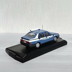 1/43 アルファロメオ 75 イタリア 警察 パトカー Alfa Romeo 75 POLICE ダイキャスト ミニカーの画像4