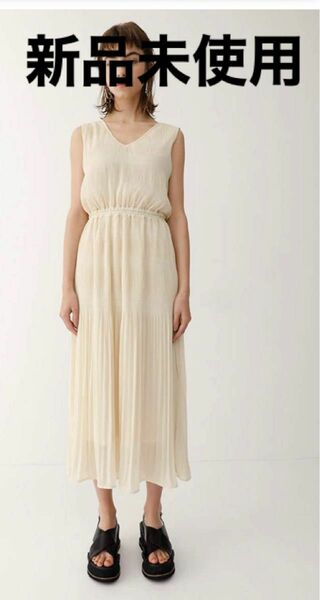 【新品 未使用】MOUSSY CHIFFON GATHER DRESS エクリュ色