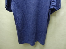 全国送料無料 ユニクロ UT X ミッキーマウス ディズニー メンズ＆レディース ワンポイント刺繍 杢青色 胸ポケット付き半袖Tシャツ XS_画像9