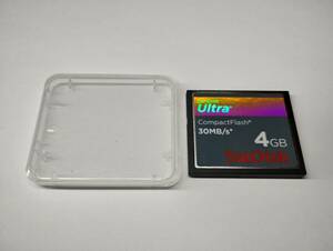 ケース付き　4GB　SanDisk　ultra　30MB/s　CFカード　フォーマット済み　メモリーカード　コンパクトフラッシュカード