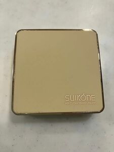 SUIKONEのクッションファンデーション。　　　　　　新品未使用品　　　　　　　　　