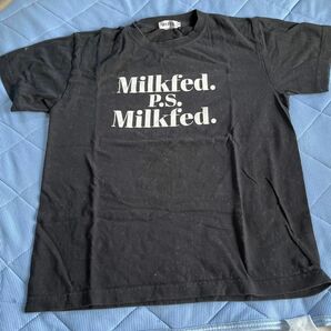 MILKFED. T shirt