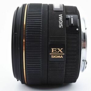 完動美品 Sigma 30mm F1.4 EX DC AF Standard Lens 単焦点 標準 レンズ / シグマ キヤノン Canon EF Mount APS-C 明るくボケ味抜群 #4839の画像6