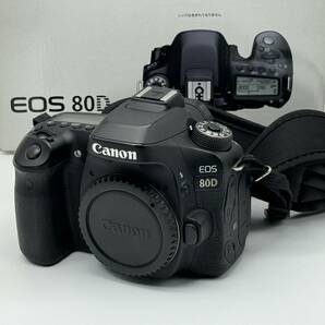 キャノン EOS 80D ★完動品★ ボディ、バッテリー、充電器付の画像1