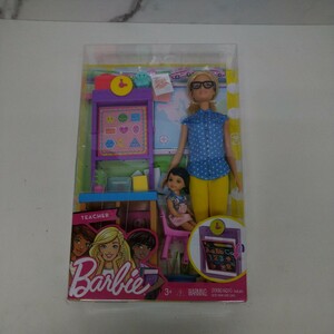 y042310h バービー(Barbie) バービーとおしごと! せんせいセット【着せ替え人形】【ドール、アクセサリーセット】【3歳~】 FJB29