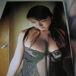 磯山さやか ムック写真集 別冊サブラ IN BEDROOM 2003年6月22日発行 小学館の画像6