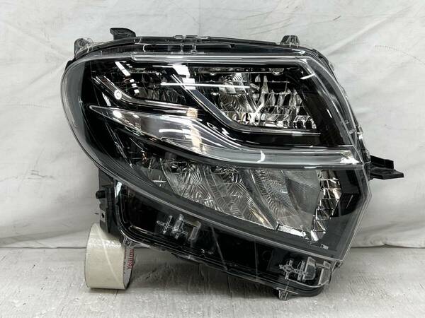 ●良品 送料込●即決 ダイハツ タントカスタム LA650S LA660S 純正 LED 右 ヘッドライト KOITO 100-69075 刻印Z 右側 ランプ TANTO 2025