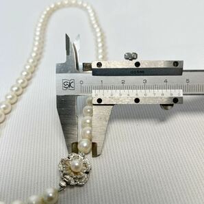 本真珠 あこや真珠 珠7.0-7.5mm TSUTSUMI SILVER留め具 重量34.0g 長さ43cm パールネックレス ホワイト ケース付きの画像8