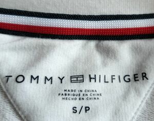 TOMMY HILFIGER トレーナー