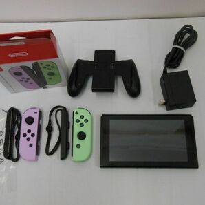 Nintendo Switch本体とコントローラーと電源アダプタ 任天堂スイッチお安くどうぞの画像1