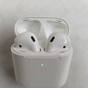 Apple AirPods エアポッズ 第2世代 ワイヤレスイヤホン A2031 A2032 A1938の画像1