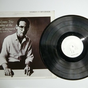 YP6:BILL EVANS TRIO / SUNDAY AT THE VILLAGE VANGUARD / OJC-140 (RLP-9376)の画像1