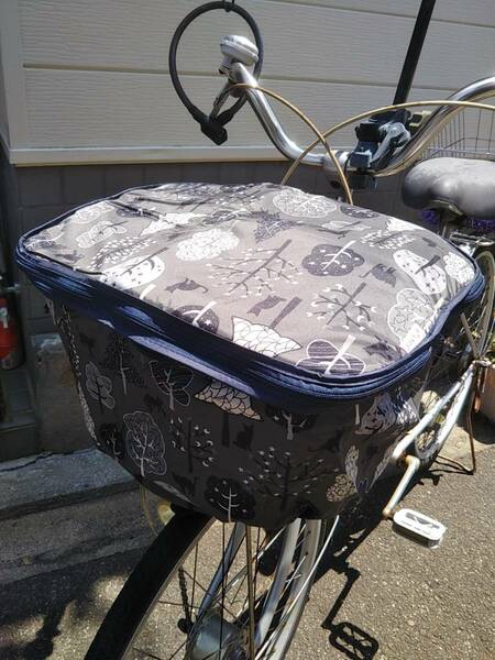 自転車用品　２段式前カゴカバー　電動アシスト車カゴ対応 　便利な両開き♪　防水　【ナイトキャット(夜道：猫柄)】　keia 川住製作所　