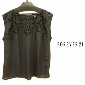 FOREVER21 ノースリーブ レース　トップス　ブラック