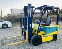 バッテリー フォークリフト◆2.0トンフォークリフト 小松 KOMATSU,2000kg ◆ サイドシフト付き◆中古品◆ FB20EX-5 ◆ 約1526時間◆_画像4