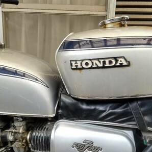 ホンダＣＢ７５０Ｋ２ ガソリンタンク当時物塗装 の画像2