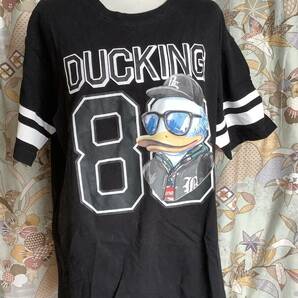 美品 DUCKING 黒LサイズTシャツの画像3