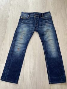 DIESEL IAKOP REGULAR SLIM-TAPERED ディーゼル イタリア製 ダメージジーンズ