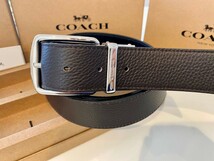 COACH リバーシブル　フリーサイズ　バックル回転　ブラックxブラウン　シルバーバックル　回転可能_画像6