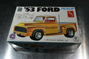 Qm522 絶版 旧キット 1974年製 AMT 1:25 '53 Ford Pickup Street Rods 箱 本体 タイヤ パーツ デカール 部品取 HOTROD ジャンク 60サイズ
