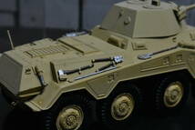 Qm648 【組立 塗装済】 1/48 WWII German Sd.Kfz.234 ドイツ軍 8輪重装甲車 偵察車 コレクションケース付 60サイズ_画像6