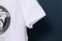 ヴェルサーチ ベルサーチ メンズ メドゥーサ ロゴ 刺繍Tシャツ ホワイト サイズM 定価\145,200- VERSACE MEDUSA 1006984 新品_画像4