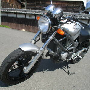 ＶＴＲ２５０ ＭＣ３３ 銀の画像8