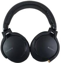 HY2340F ソニー SONY ヘッドホン MDR-1A : ハイレゾ対応 密閉型 リモコン・マイク付き マットブラック MDR-1A BIQ_画像3