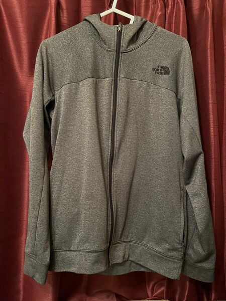 ノースフェイス　THE NORTH FACE ジップパーカー