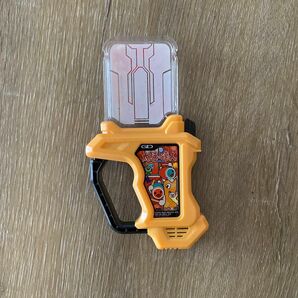 仮面ライダーエグゼイド　太鼓の達人ガシャット　食玩