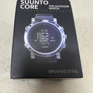 【未使用品 極美品】SUUNTO CORE 腕時計 THE OUTDOOR WATCH スント BRUSHED STEEL