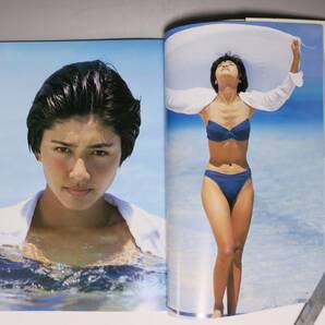 内田有紀 ファースト写真集 YUKISS ユーキッス 帯付き 美品 1994年の画像5