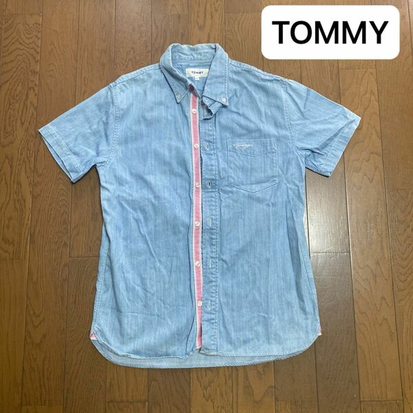 【TOMMY】トミー　メンズ　ジーンズ半袖シャツ　綿　レーヨン　春　夏　半袖シャツ 半袖 ブルー 古着