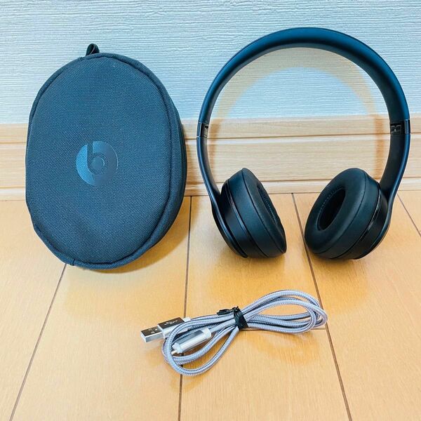 Beats by Dr Dre SOLO3 WIRELESS フラック