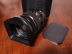 富士フイルム FUJIFILM XF 16-80mm F4 R OIS WR SUPER EBC 高級メタルフード付き！ポーチ付き！