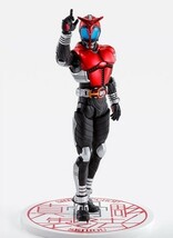  【S.H.Figuarts 仮面ライダーカブト ライダーフォーム 真骨彫製法 10th Anniversary Ver.】 輸送箱未開封_画像3