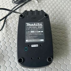 マキタ 7.2V/10.8V専用 充電器 DC10WA バッテリー充電器 動作品 送料520円の画像5