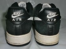 ★NIKE AIR FORCE 1 Lo `16製ナイキ 820266-012 エアフォース 1 Lo ブラック/ホワイト スウェード/テキスタイル_画像3