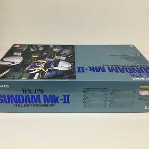 ●KSB060-140【内袋未開封】 PERFECT GRADE RX-178 ガンダム Mk-Ⅱ 1/60スケール プラモデル BANDAIの画像4