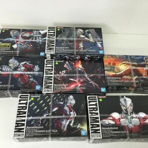 ●KSB014-120【未開封品】Figure rise Standard 1/12 ULTRAMAN SUIT ウルトラマン プラモデル 7点セットの画像1