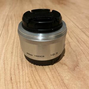 ニコン 1 Nikkor 18.5mm f/1.8 レンズ　シルバー