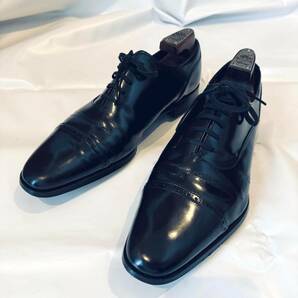 25.5cm REGAL リーガル 11NR パンチドキャップトゥ レザーシューズ ビジネスシューズ メンズ 革靴 男性用 ブラック 黒 ガラスレザーの画像4