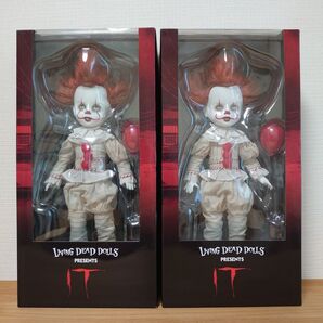 リビングデッドドールズ ペニーワイズ IT イット 2体セット メズコ