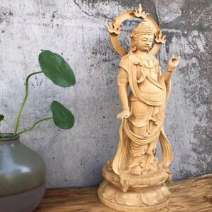 国内稀少★極上の木彫 仏教美術 精密彫刻 仏像 手彫り 極上品 大勢至菩薩像の画像1