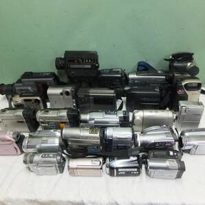 SONY/Panasonic/SHARPなど デジタルビデオカメラ Hi8ビデオカメラ まとめ 計25台 中古 ジャンクの画像1
