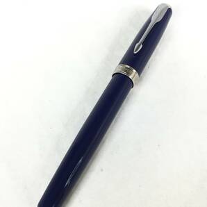 【中古品】PARKER パーカー SONNET ソネット 万年筆 ペン先 18K 750 ネイビー×シルバー ケース付き 筆記未確認 ケース・取扱説明書付きの画像2