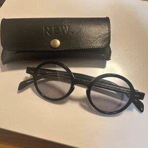 1円スタート　良品　NEW. (ニュー) HURLEY'S 【ハーレーズ】 C1 （Black ）ボストン型　サングラス　男女兼用　ブラック eyevan