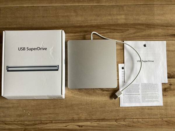 Apple USB SuperDrive / MD564ZM/A