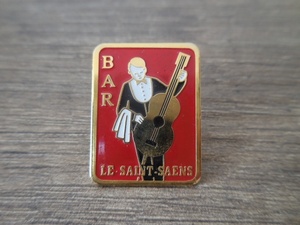 フランス☆古いピンズ 【BAR LE SAINT SAENS】 ピンバッジ ピンバッチ　PINS バー