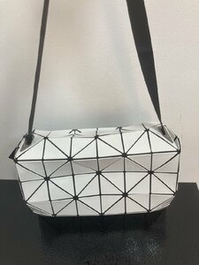 BAO BAO ISSEY MIYAKE バオ バオ イッセイ ミヤケ BAOBAO バオバオ トートバッグ 中古 ■ PVC ■ ホワイト系 ■TN 1